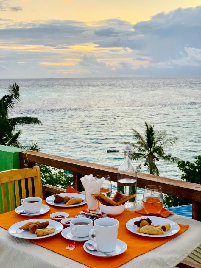 Hotel Ilaa Beach Maldives Gulhi Exterior foto